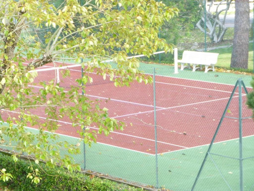 Maison Proche Plage Terrain De Tennis Le Pouliguen Bagian luar foto